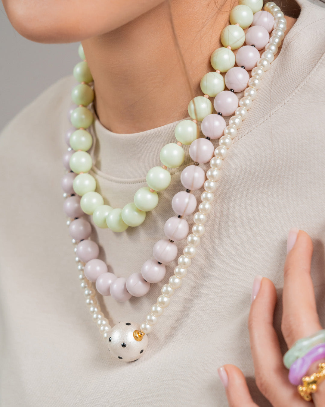Collar Dots